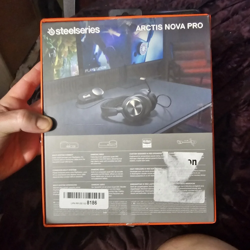 Steelseries arctis nova pro wired Multi-System headset PC/PS5/PS4